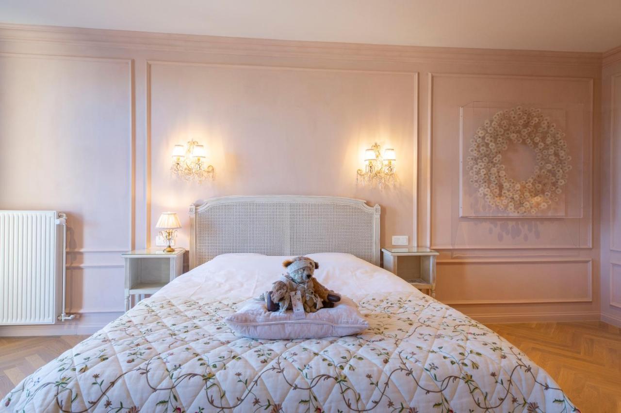 Guesthouse Mirabel บรูจส์ ภายนอก รูปภาพ