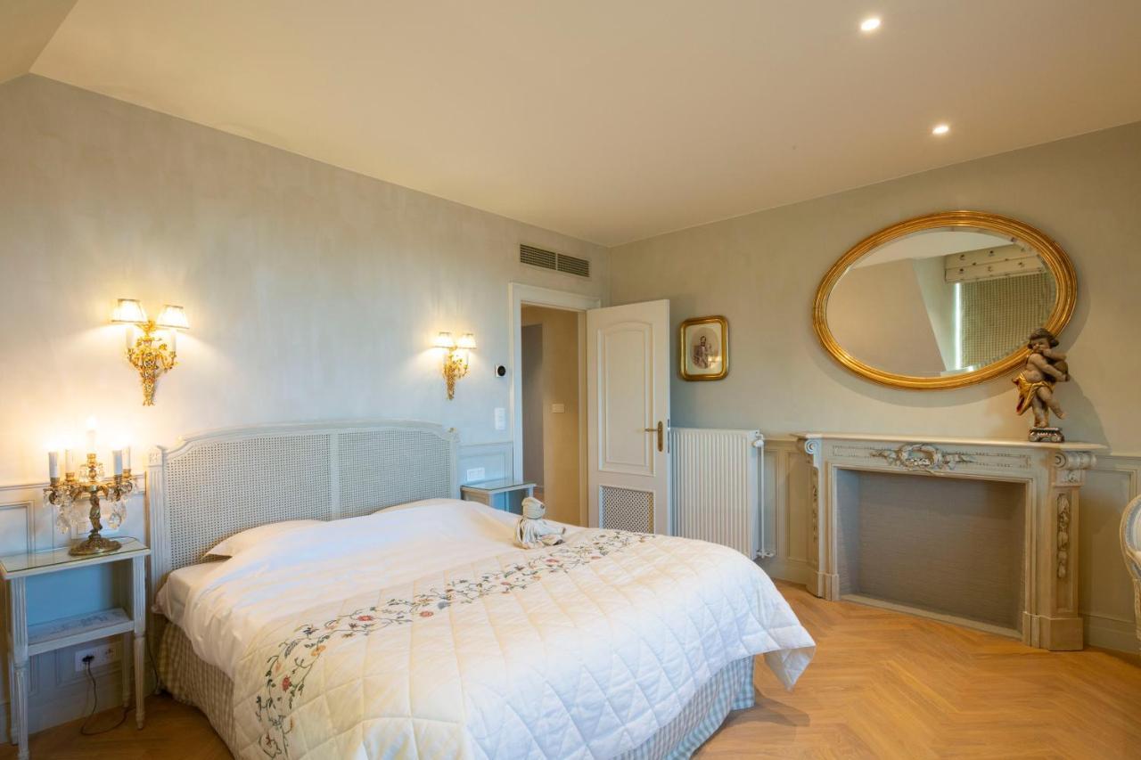 Guesthouse Mirabel บรูจส์ ภายนอก รูปภาพ