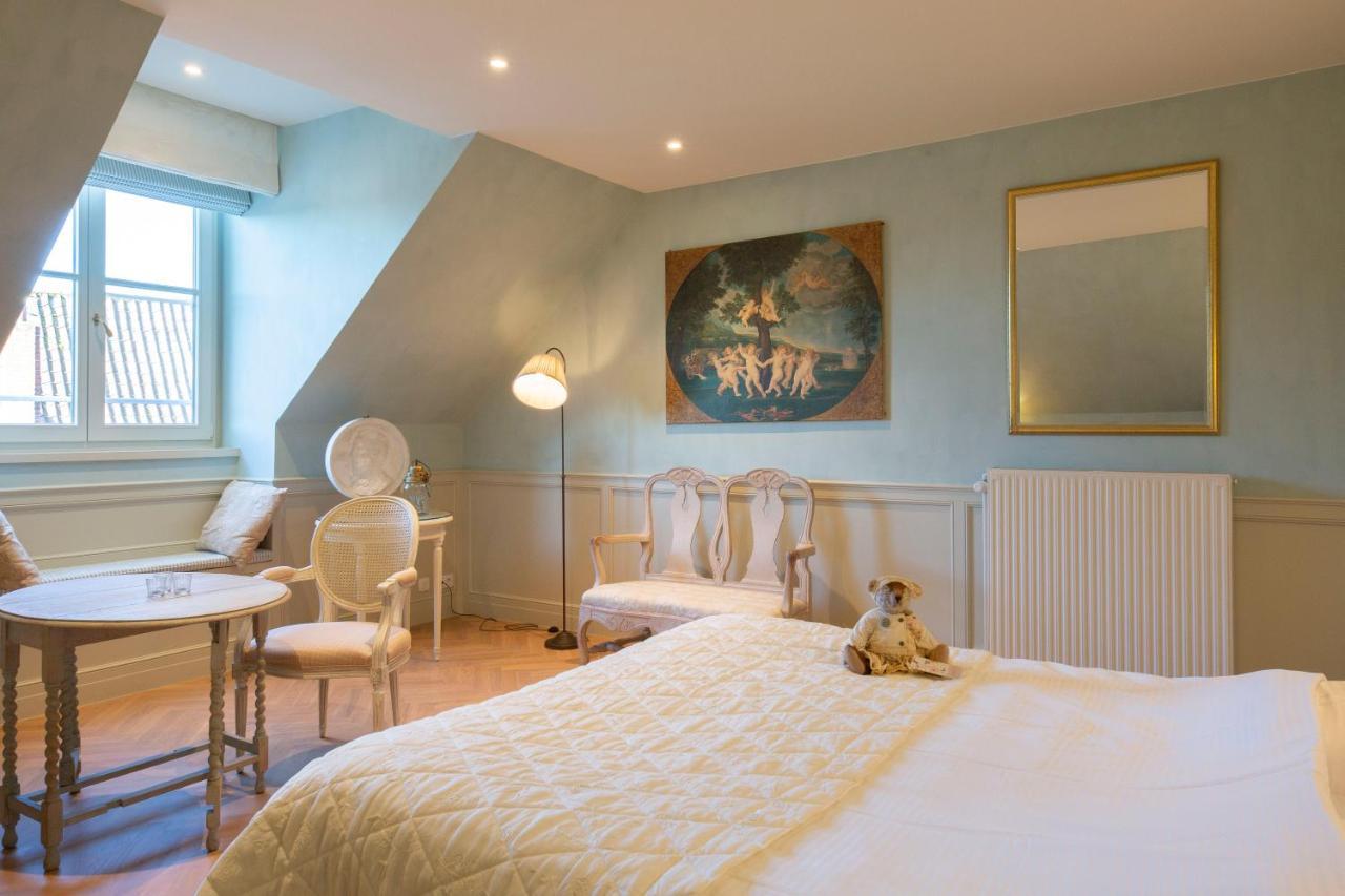 Guesthouse Mirabel บรูจส์ ภายนอก รูปภาพ