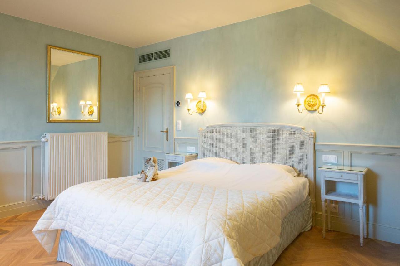 Guesthouse Mirabel บรูจส์ ภายนอก รูปภาพ