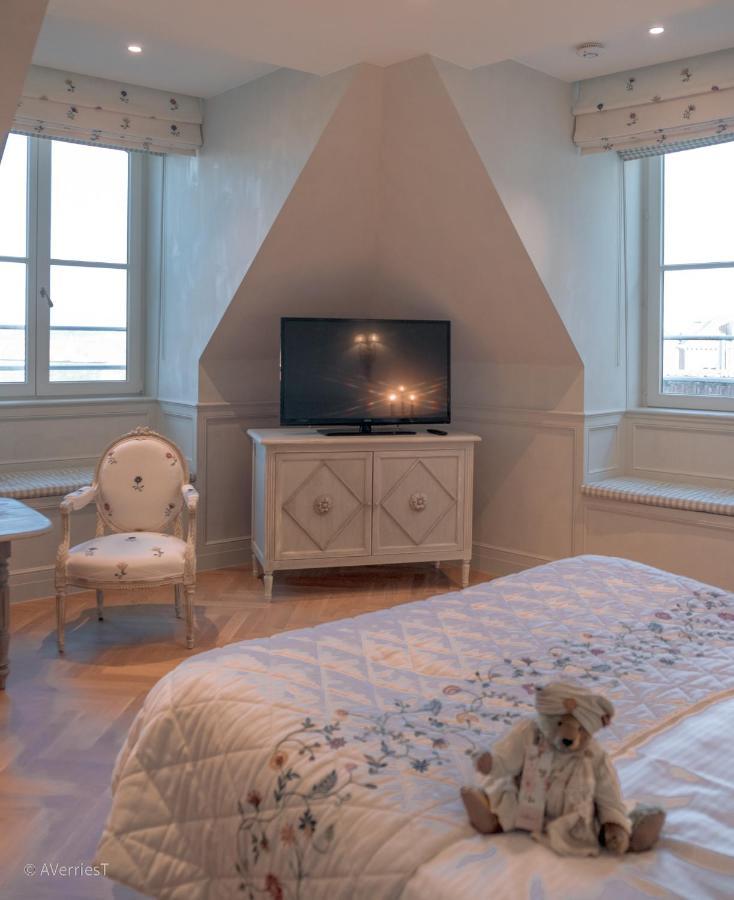 Guesthouse Mirabel บรูจส์ ภายนอก รูปภาพ